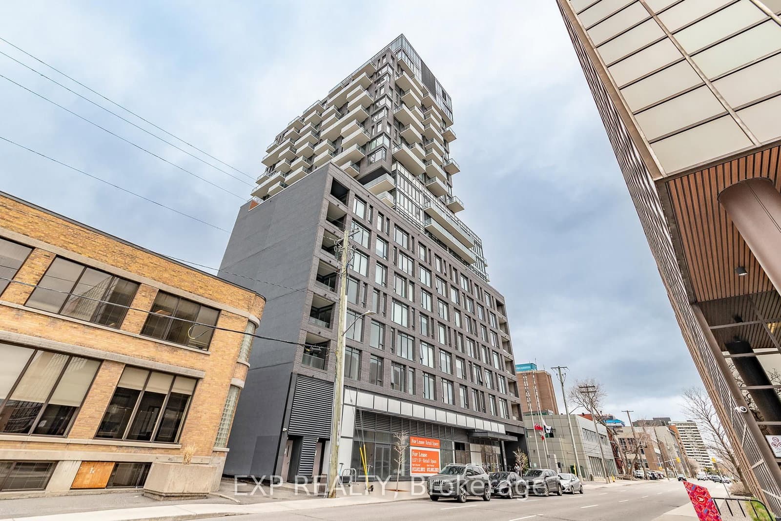 #1102 - 203 CATHERINE Street