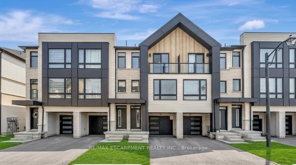 55 Tom Brown Drive, Unit 90
