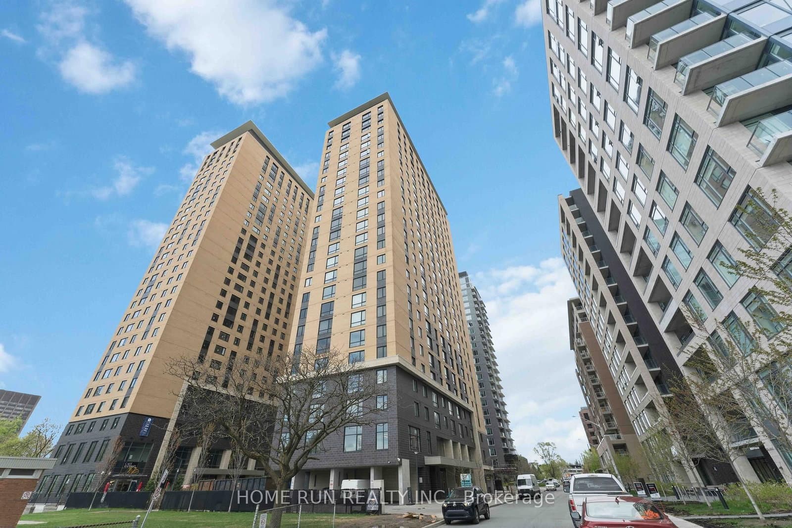 #2303 - 105 Champagne Avenue S