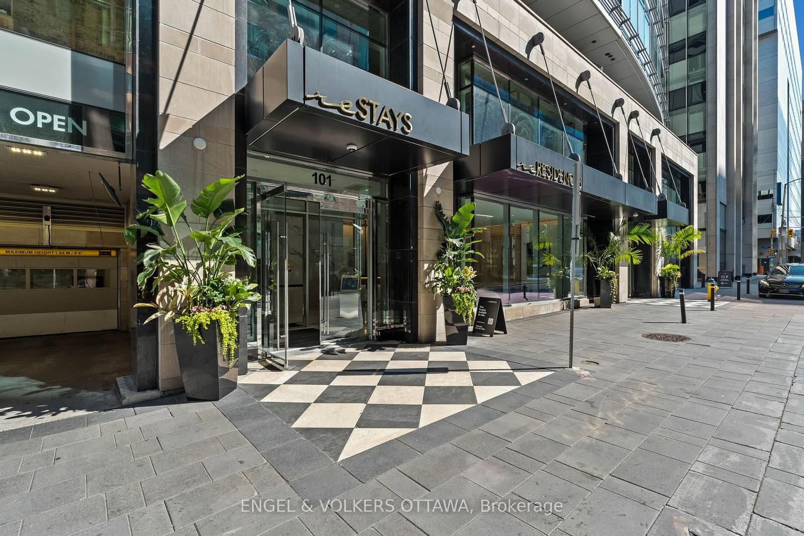 101 Queen Street, Unit 1201