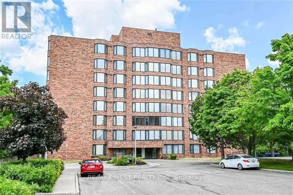 #406 - 200 Limeridge Road W