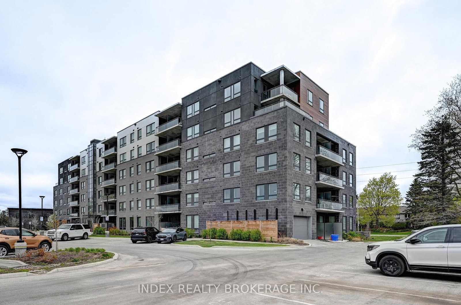 26 Lowes Street, Unit 108