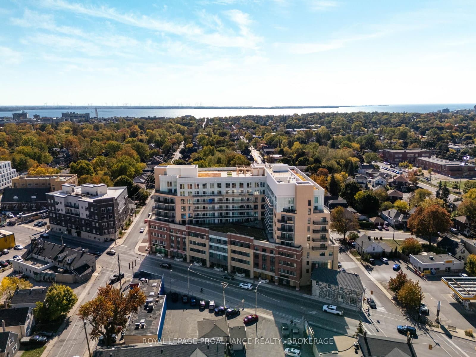 #418 - 652 Princess Street