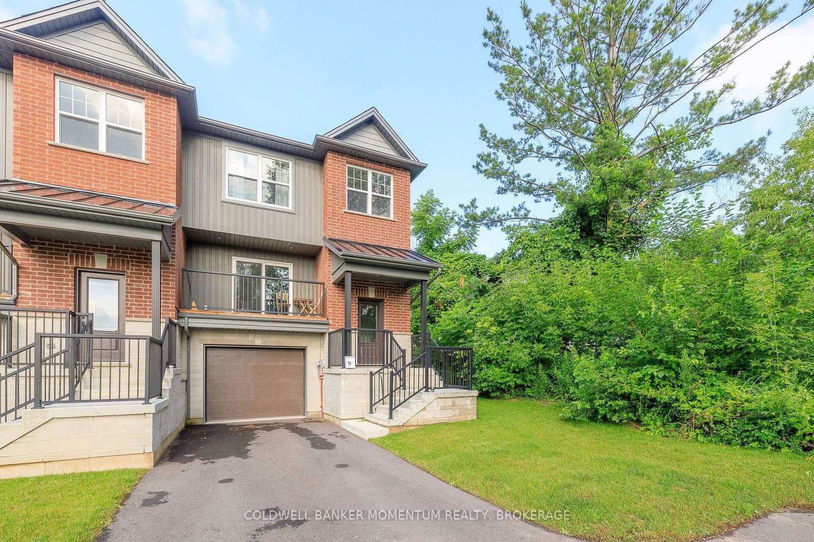 153 B MOFFATT Street, Unit B