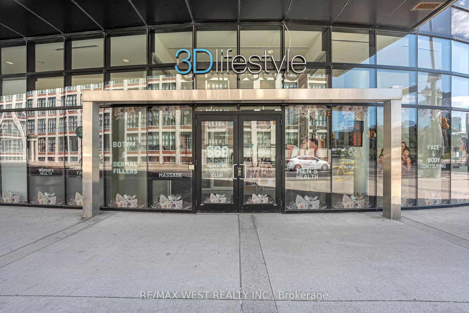 #1 - 1 Victoria Street S