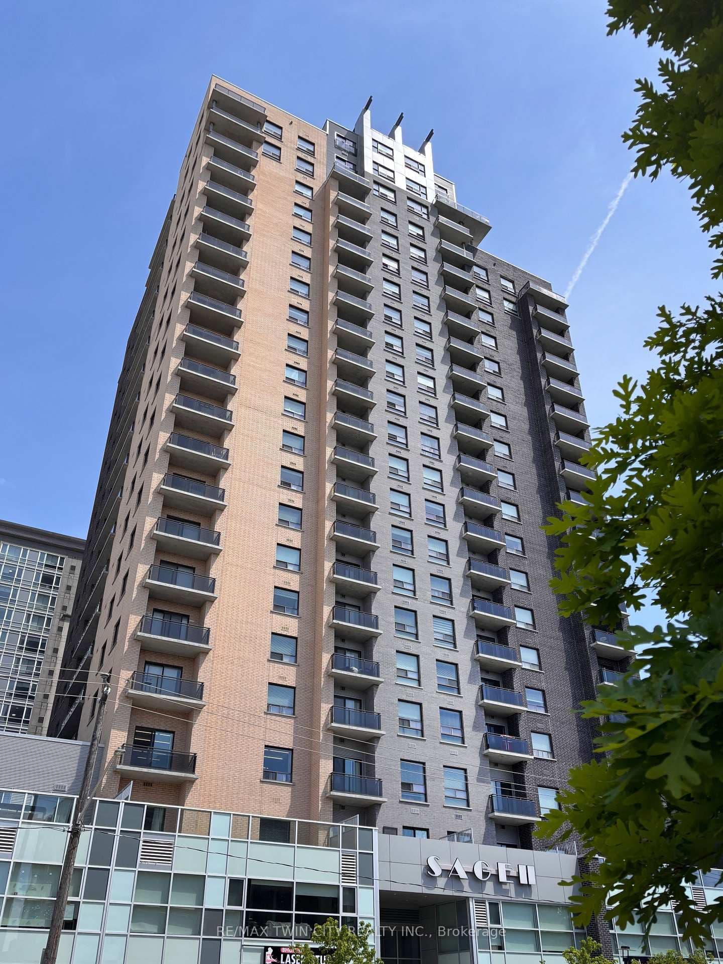 #2203 - 318 Spruce Street