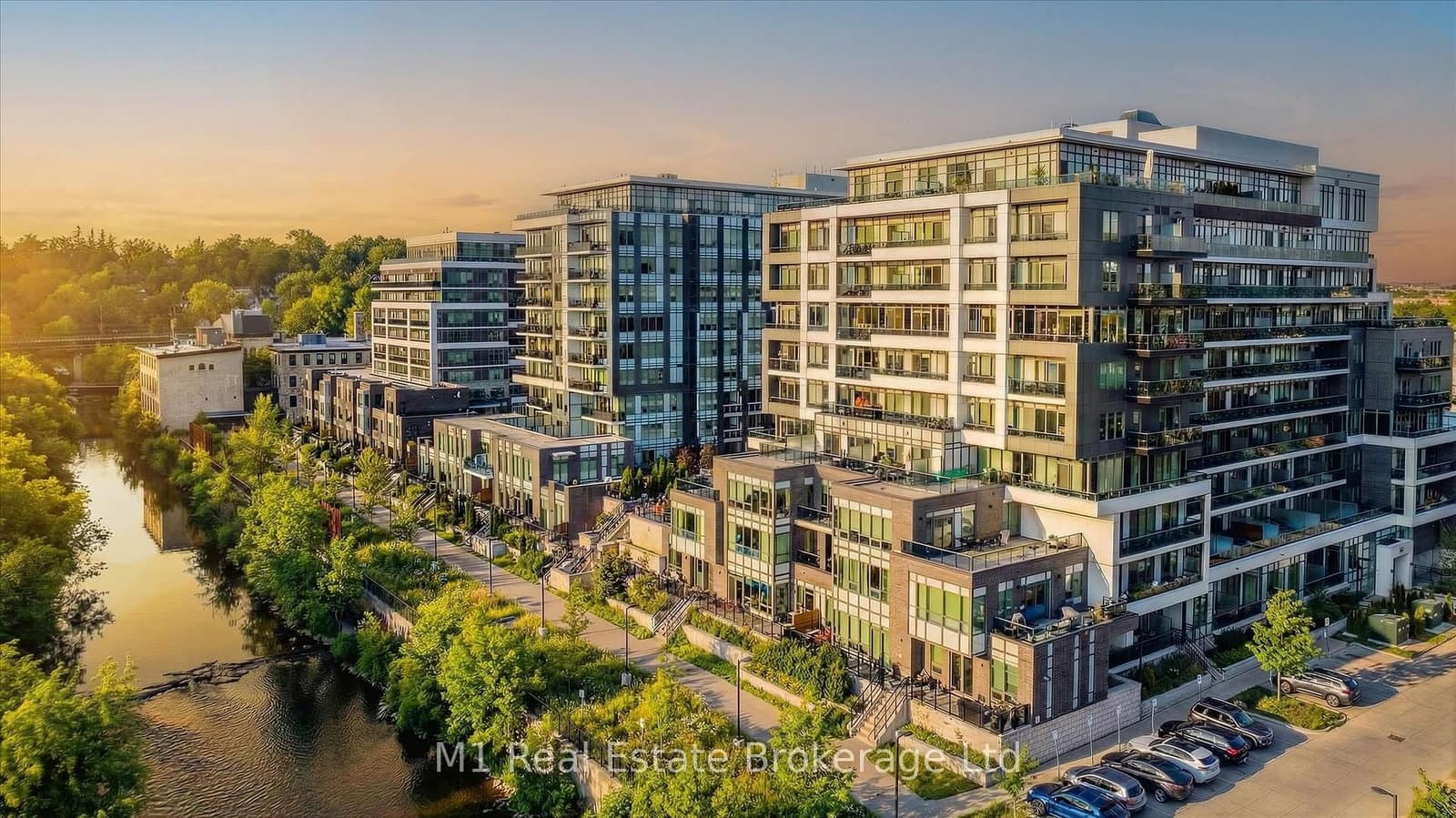 #806 - 73 Arthur Street S