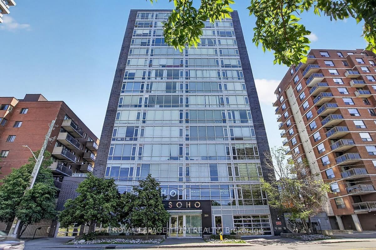 #406 - 201 Parkdale Avenue