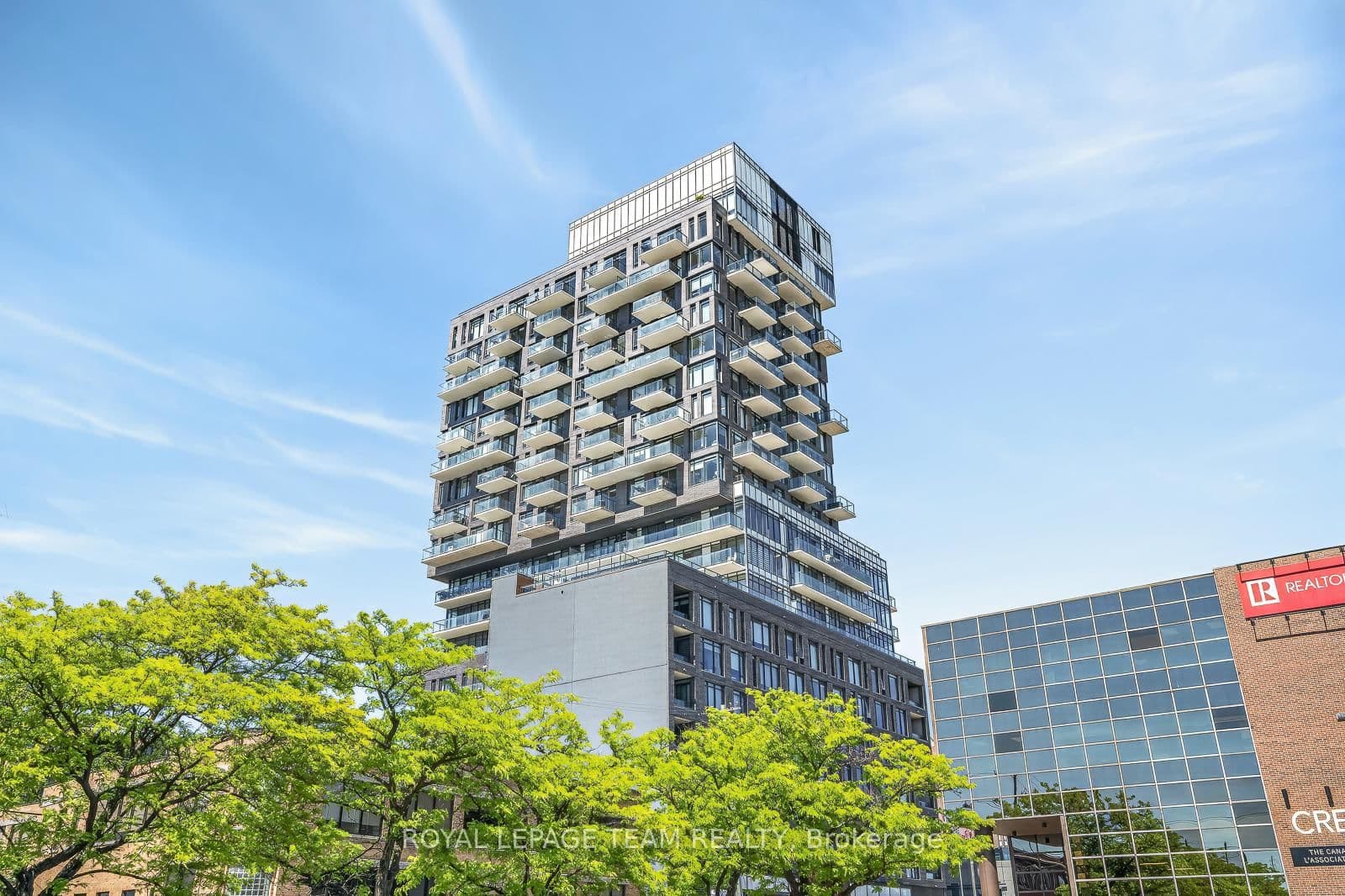 #1009 - 203 CATHERINE Street