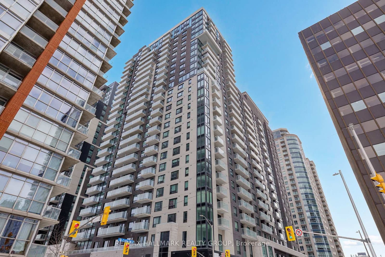 #501 - 180 George Street