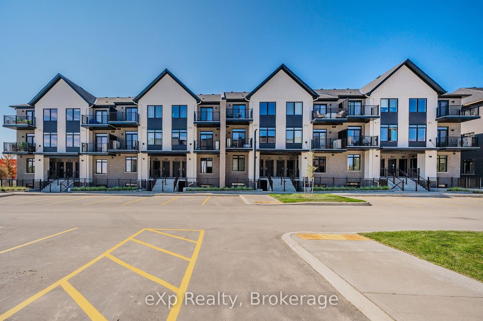 #66 - 824 Woolwich Street