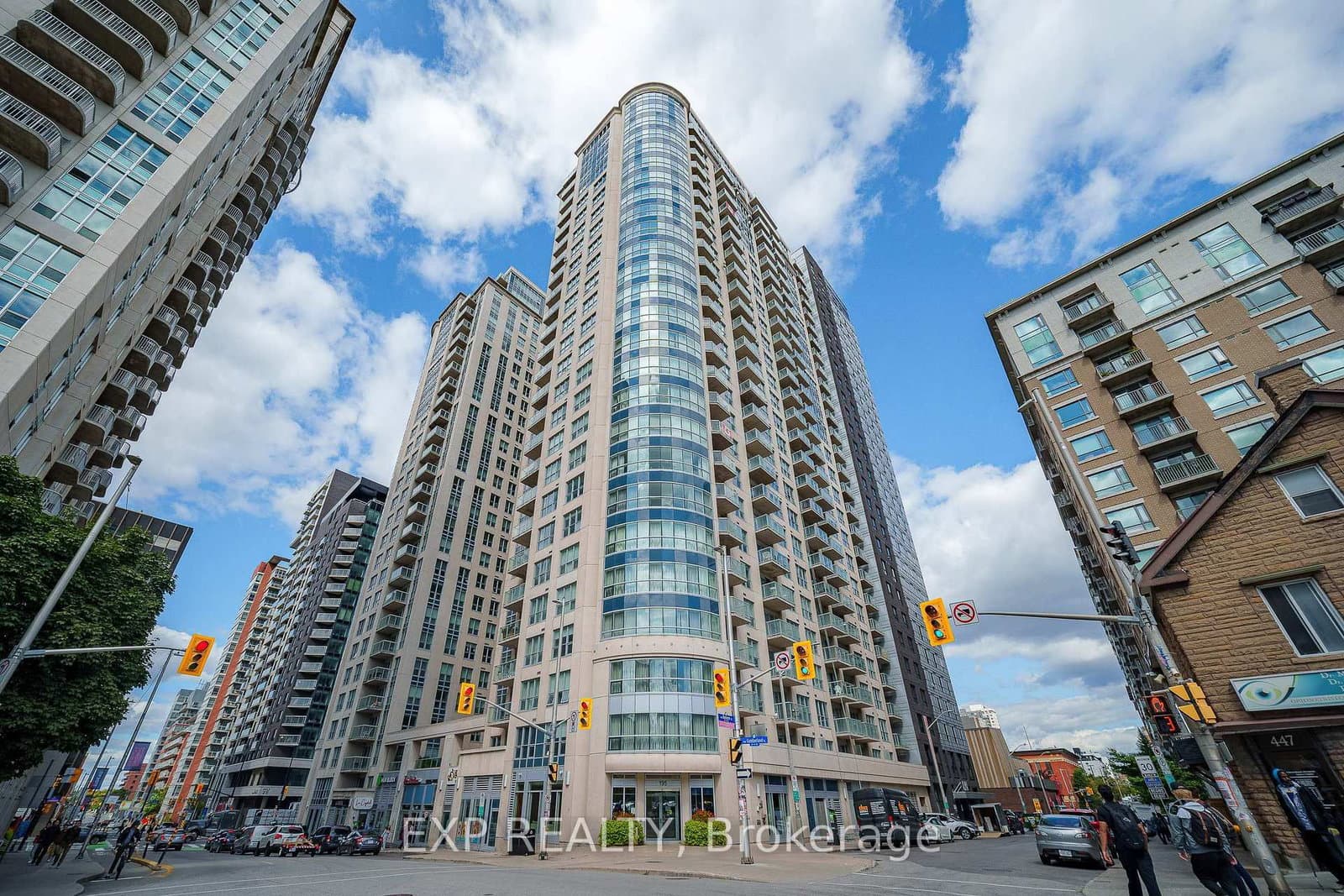 #1405 - 195 Besserer Street