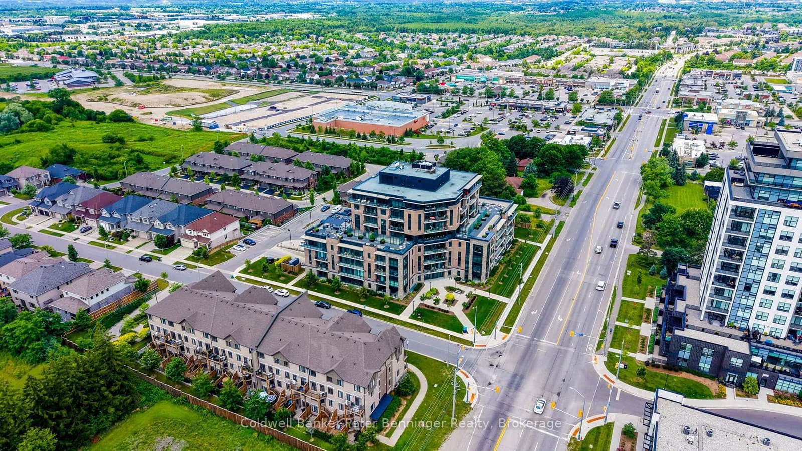 #104 - 332 Gosling Gardens