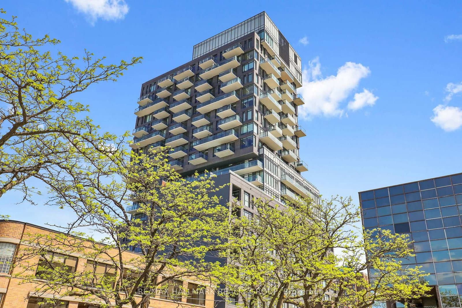 #1204 - 203 Catherine Street