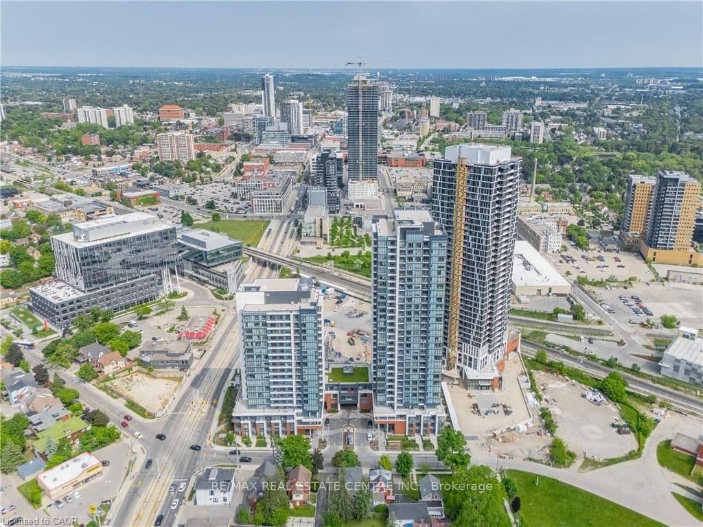 15 wellington Street S, Unit 2602