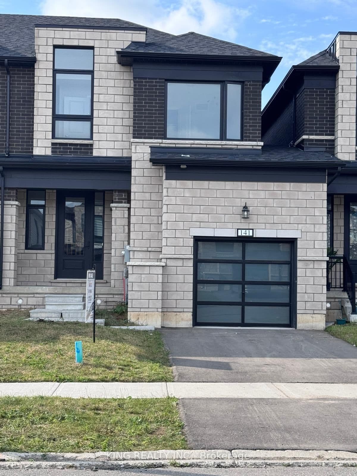 141 Cole Terrace