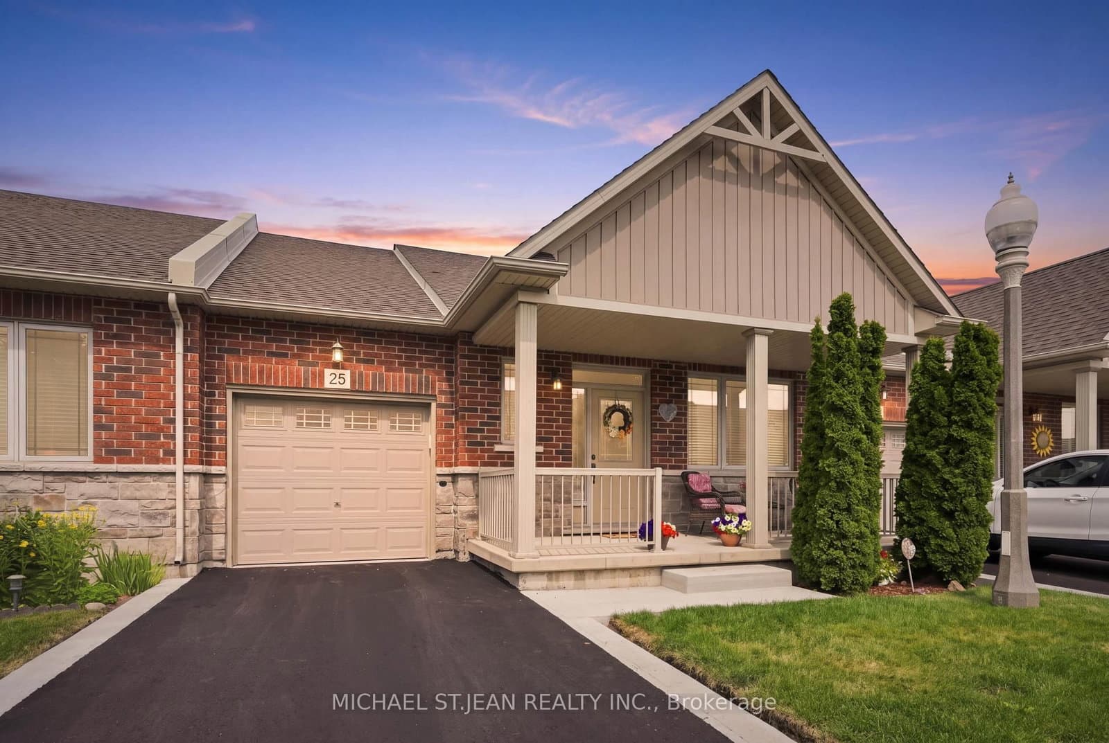 25 Stickland Lane
