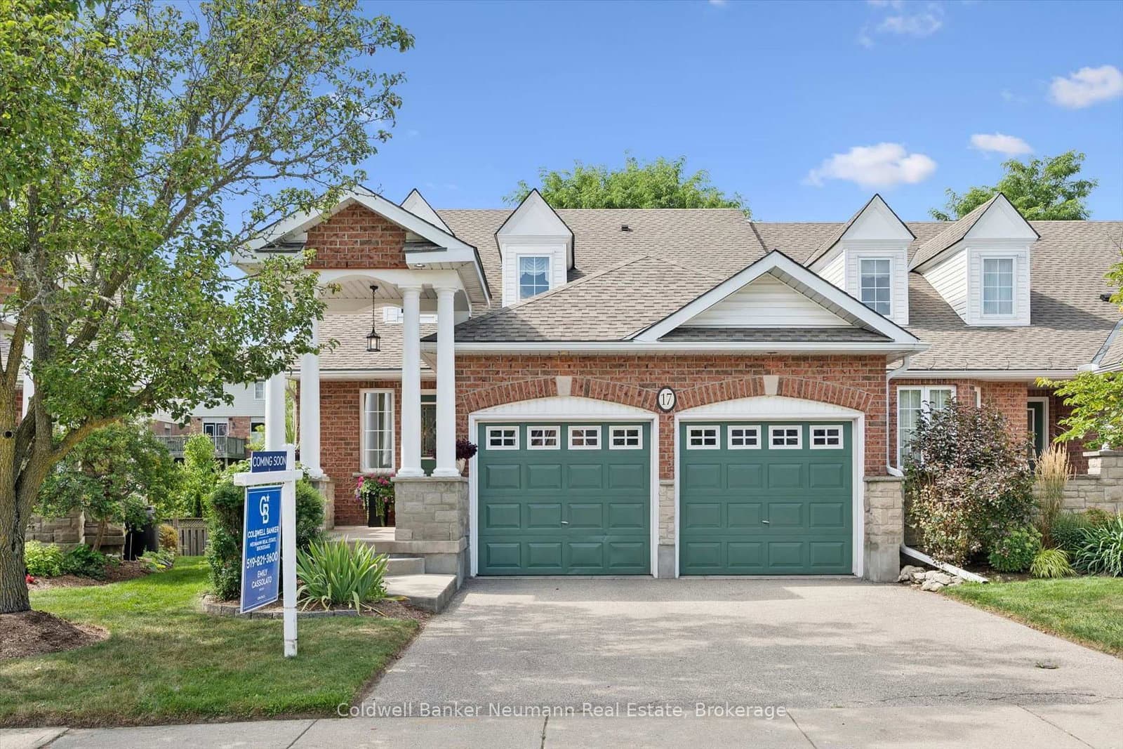 17 Somerset Glen