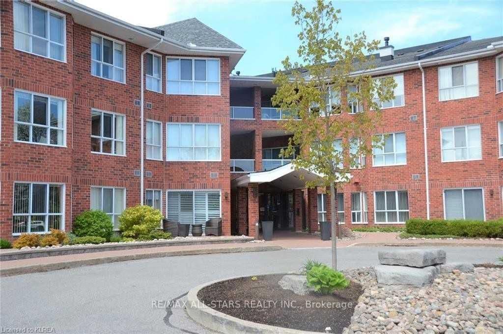 3 Heritage Way, Unit 304