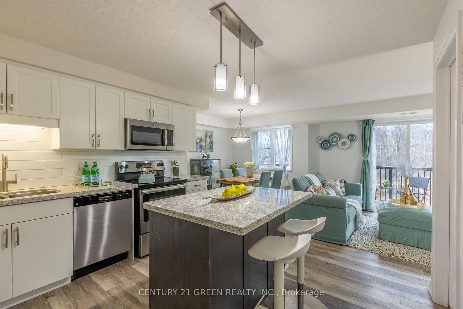 1989 Ottawa Street S, Unit 21C