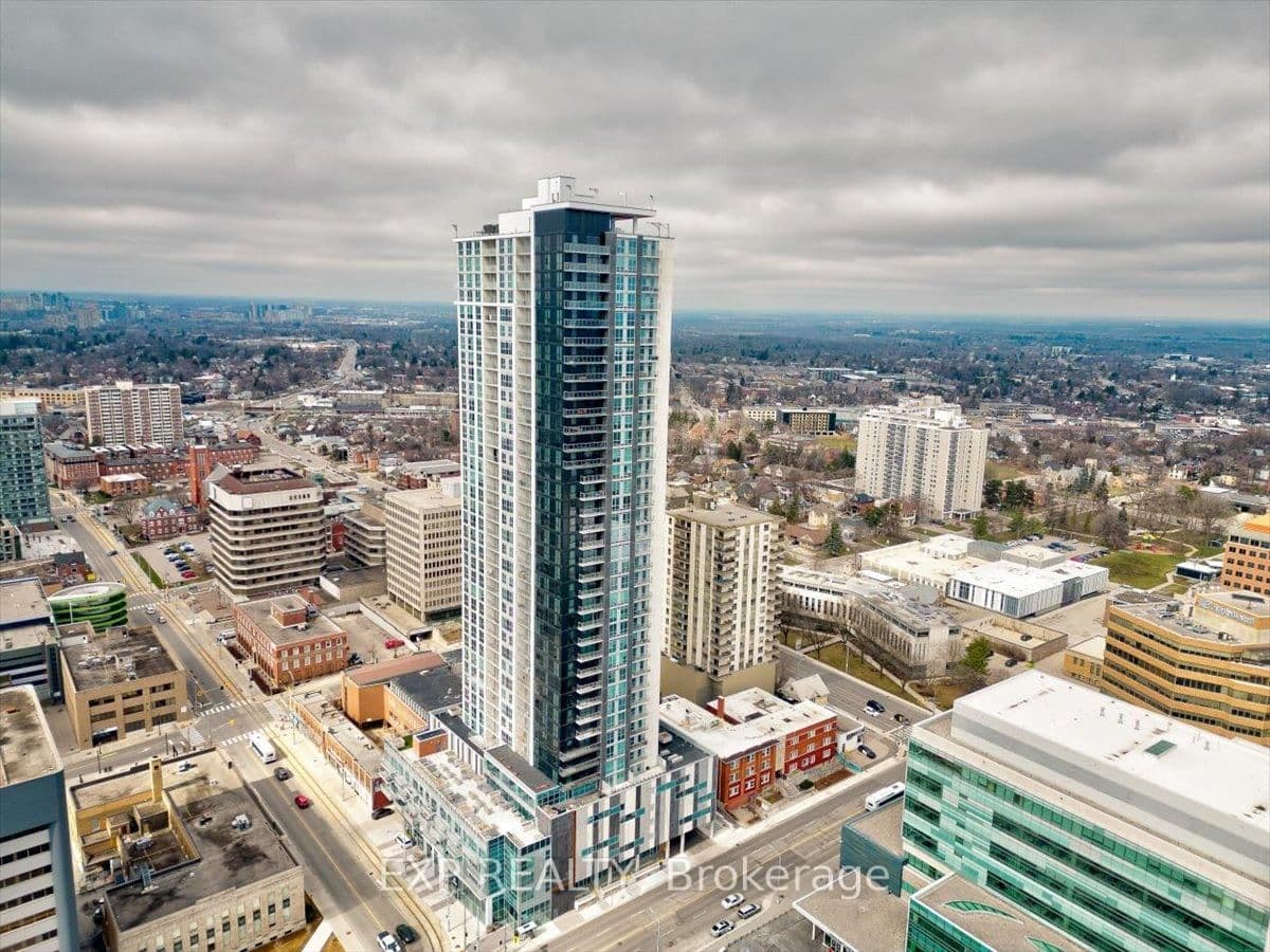 60 Frederick Street, Unit 3813