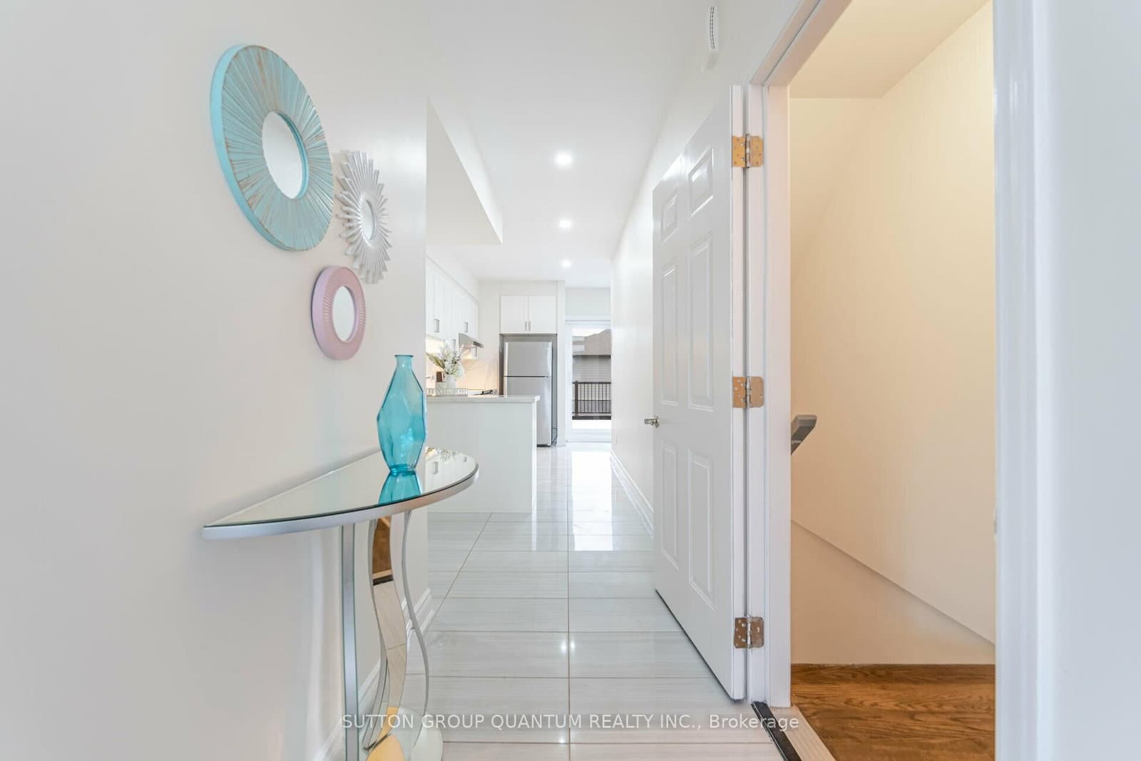 255 Woolwich Street, Unit 201