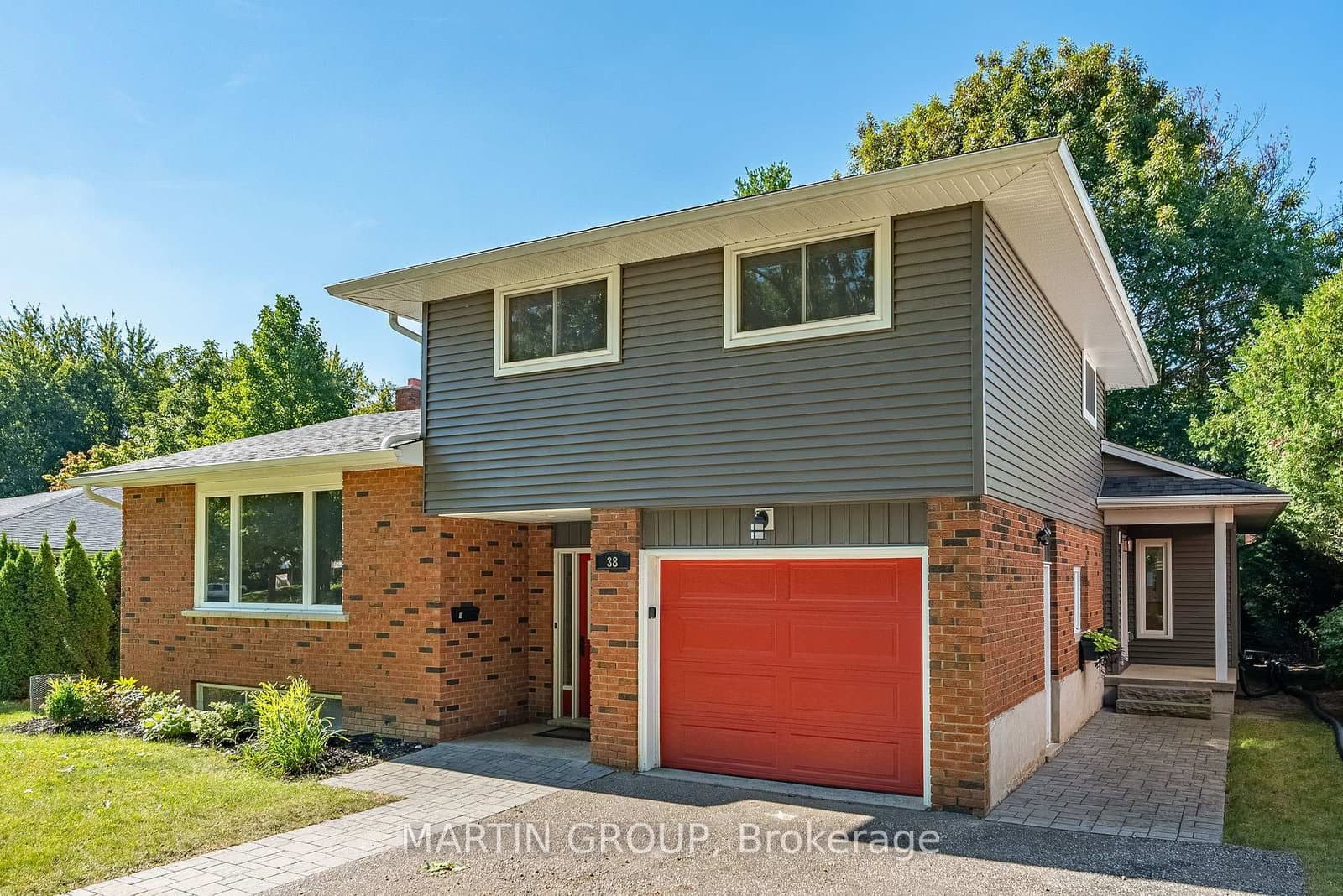38 BLACK WALNUT Drive, Unit 2