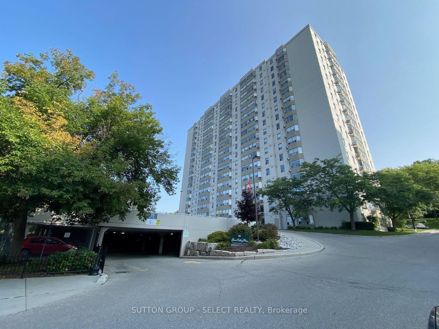 35 Green Valley Drive, Unit 1108