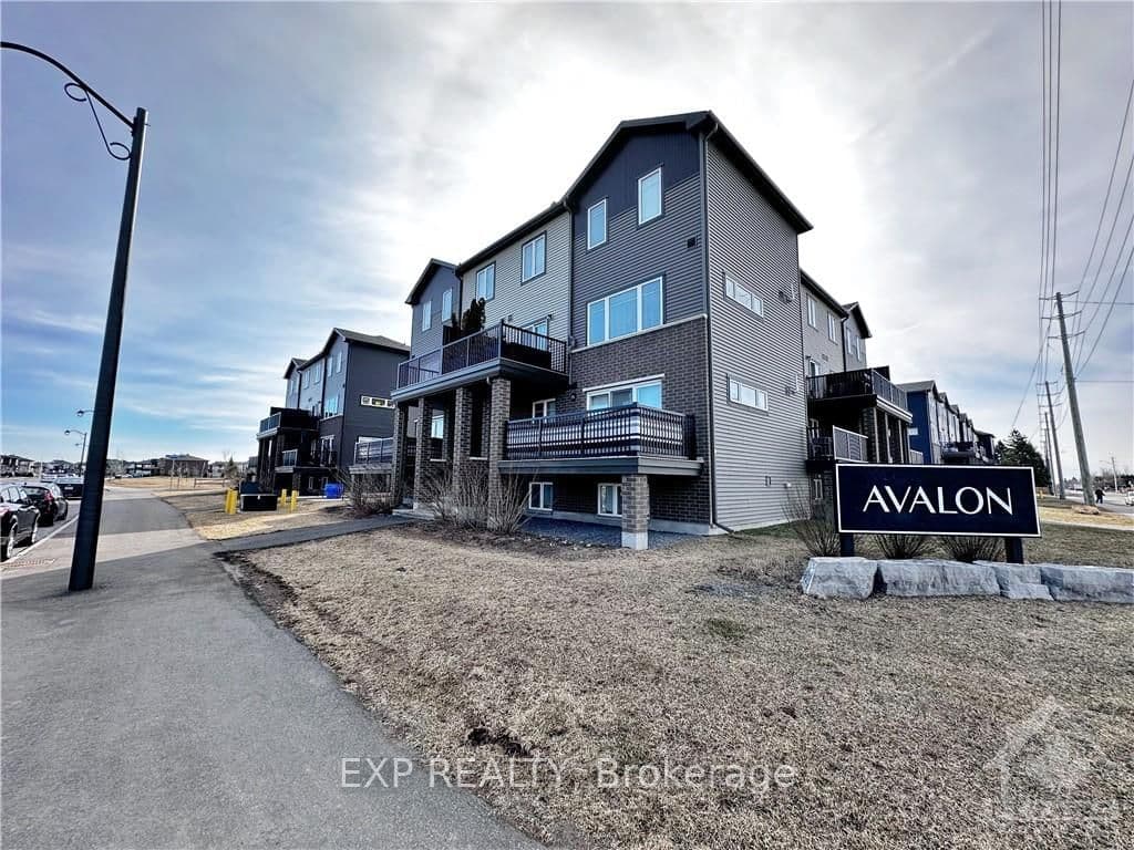 512 DECOEUR Drive, Unit B