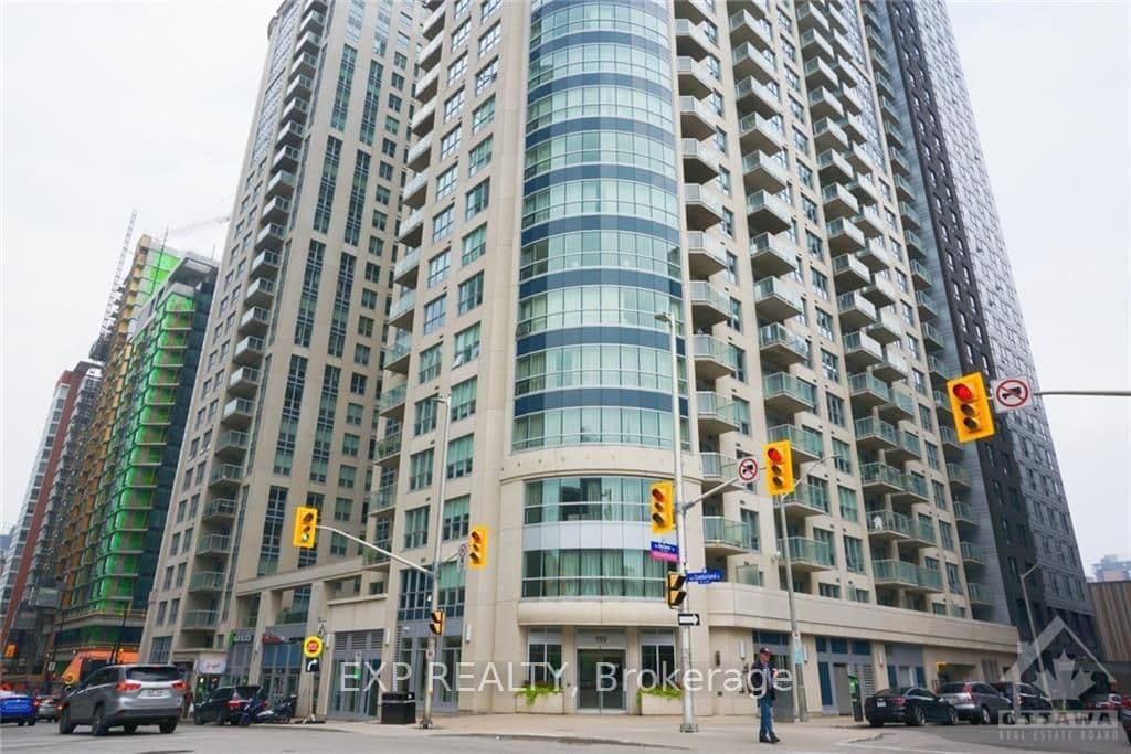 195 BESSERER Street, Unit 1606