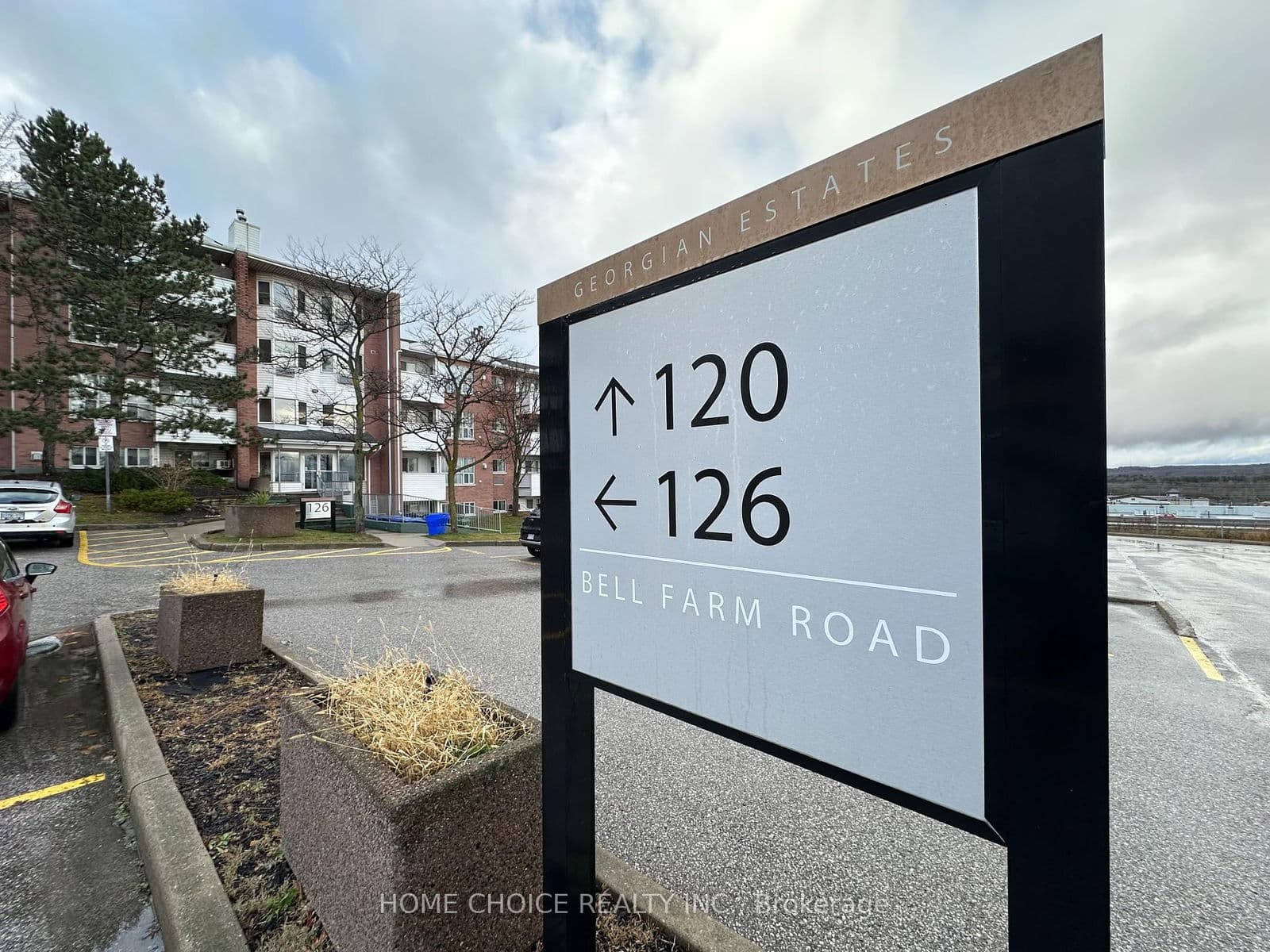 126 Bell Farm Road, Unit B01