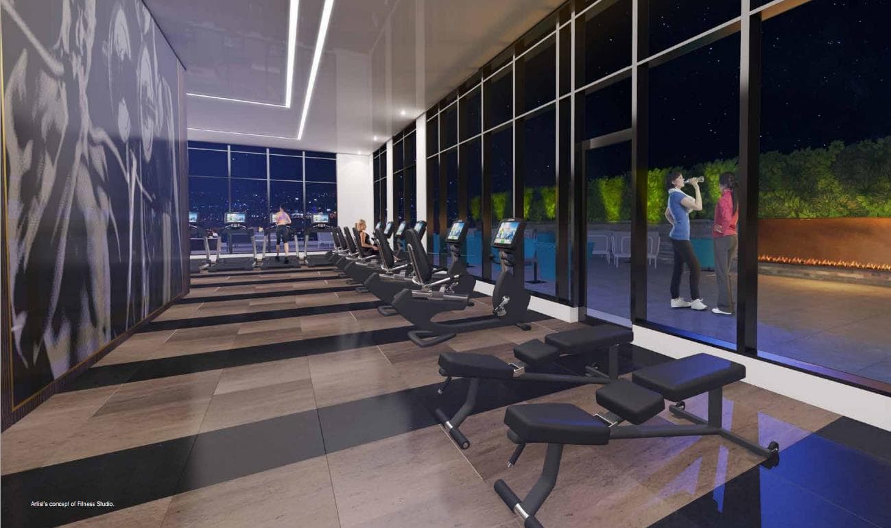 330 Richmond Condos - Image 4