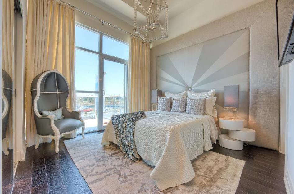 Jade Waterfront Condos - Image 13