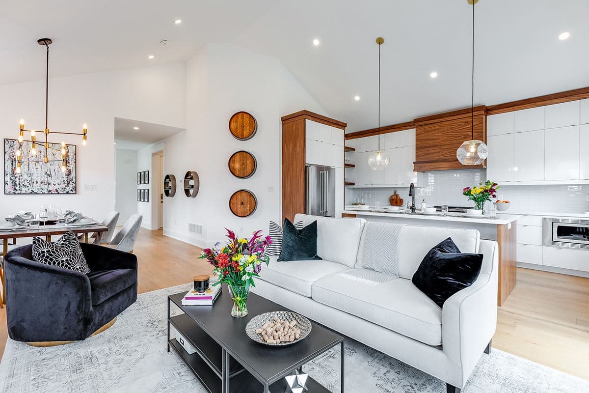 The Vines Towns - Image 14