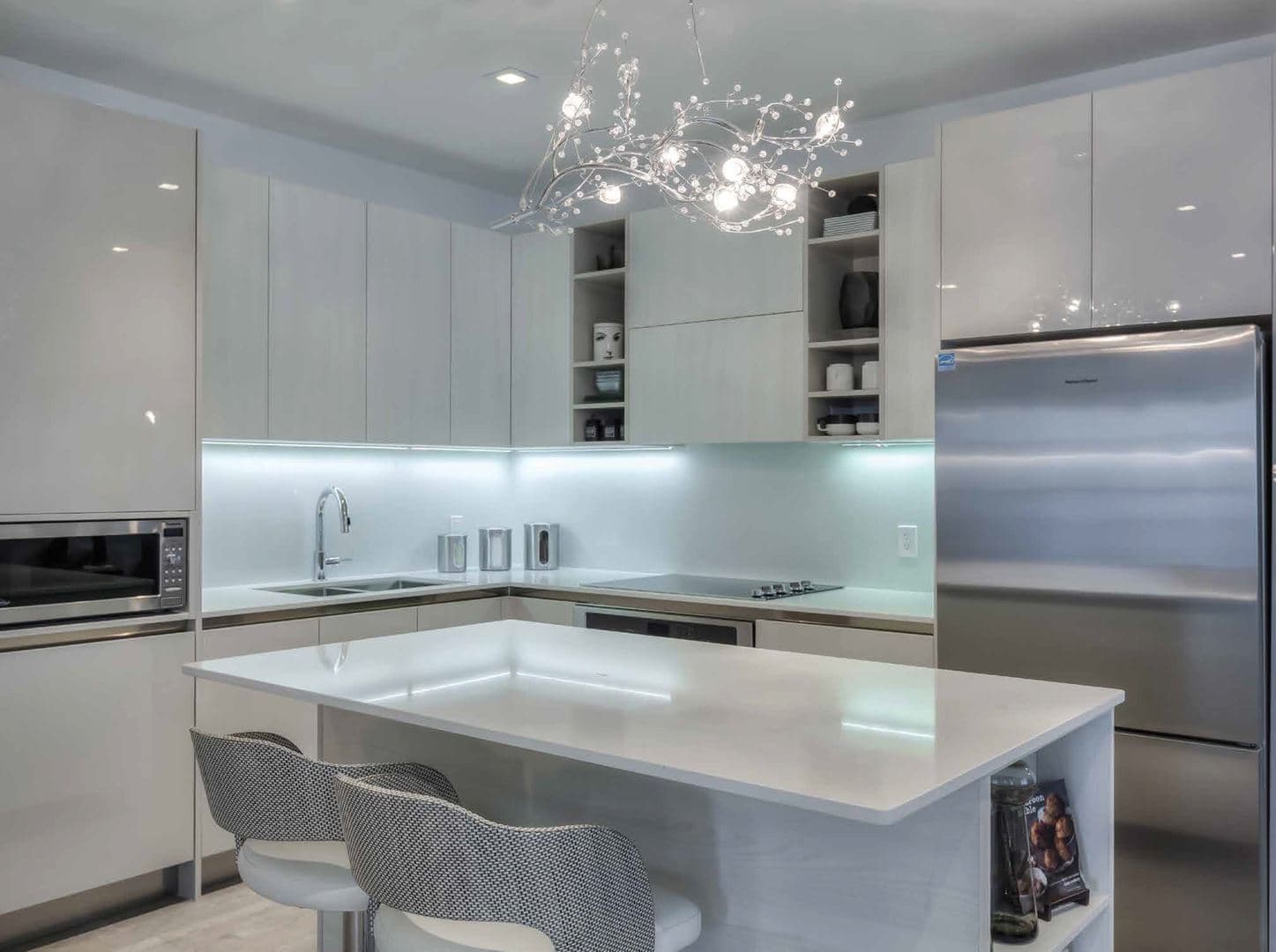 Pavilia Towers Condos - Image 6