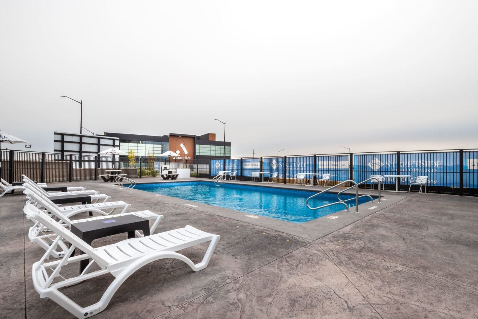 The Rise Condos - Image 20