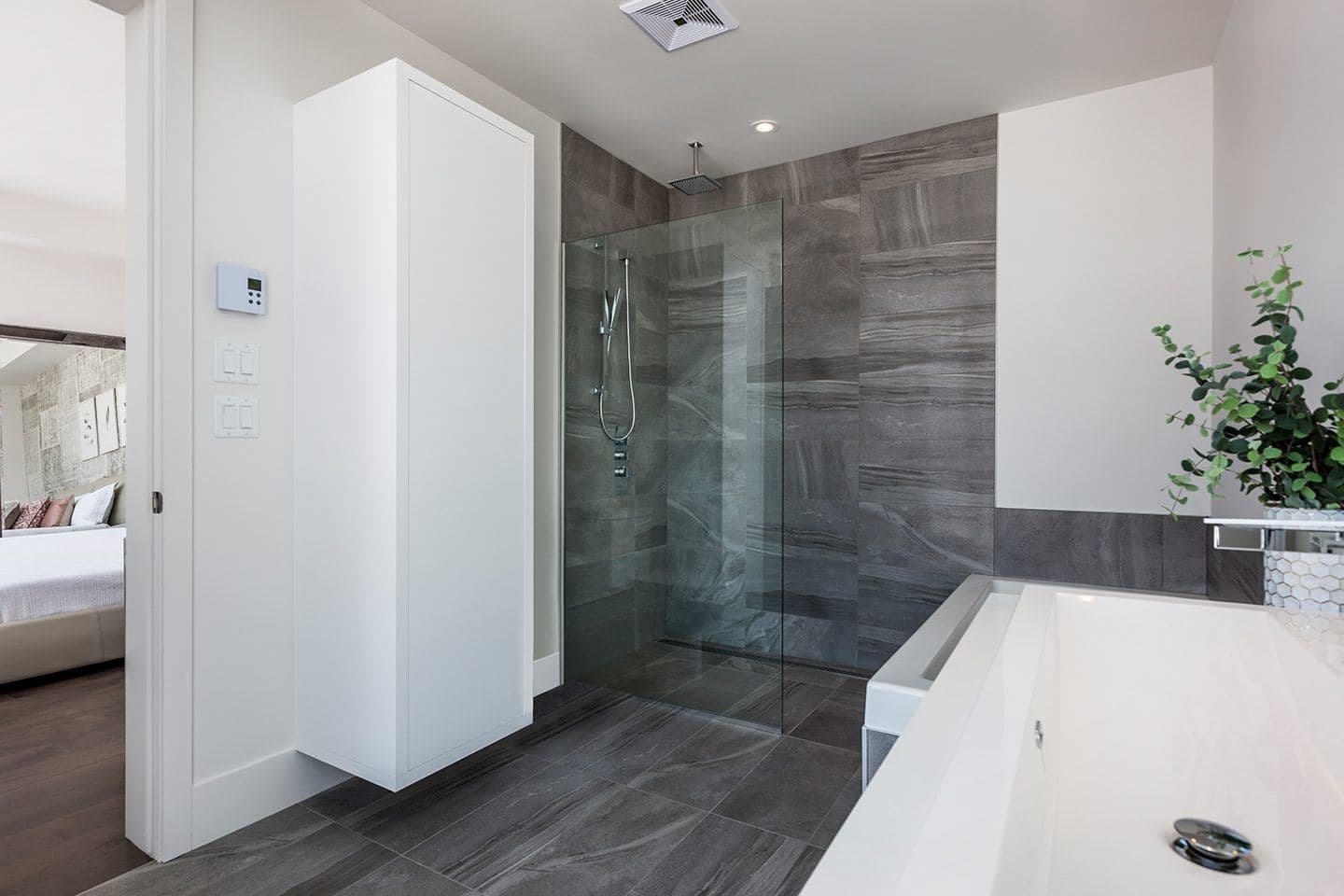 Le Solano Condos - Image 30