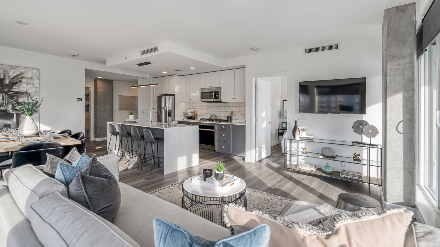 The Annex Condos - Image 7