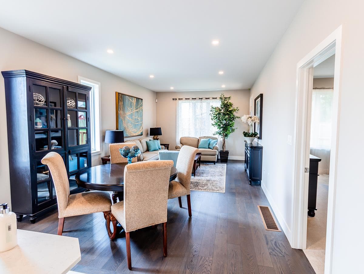 Autumn Gate Towns - Image 5