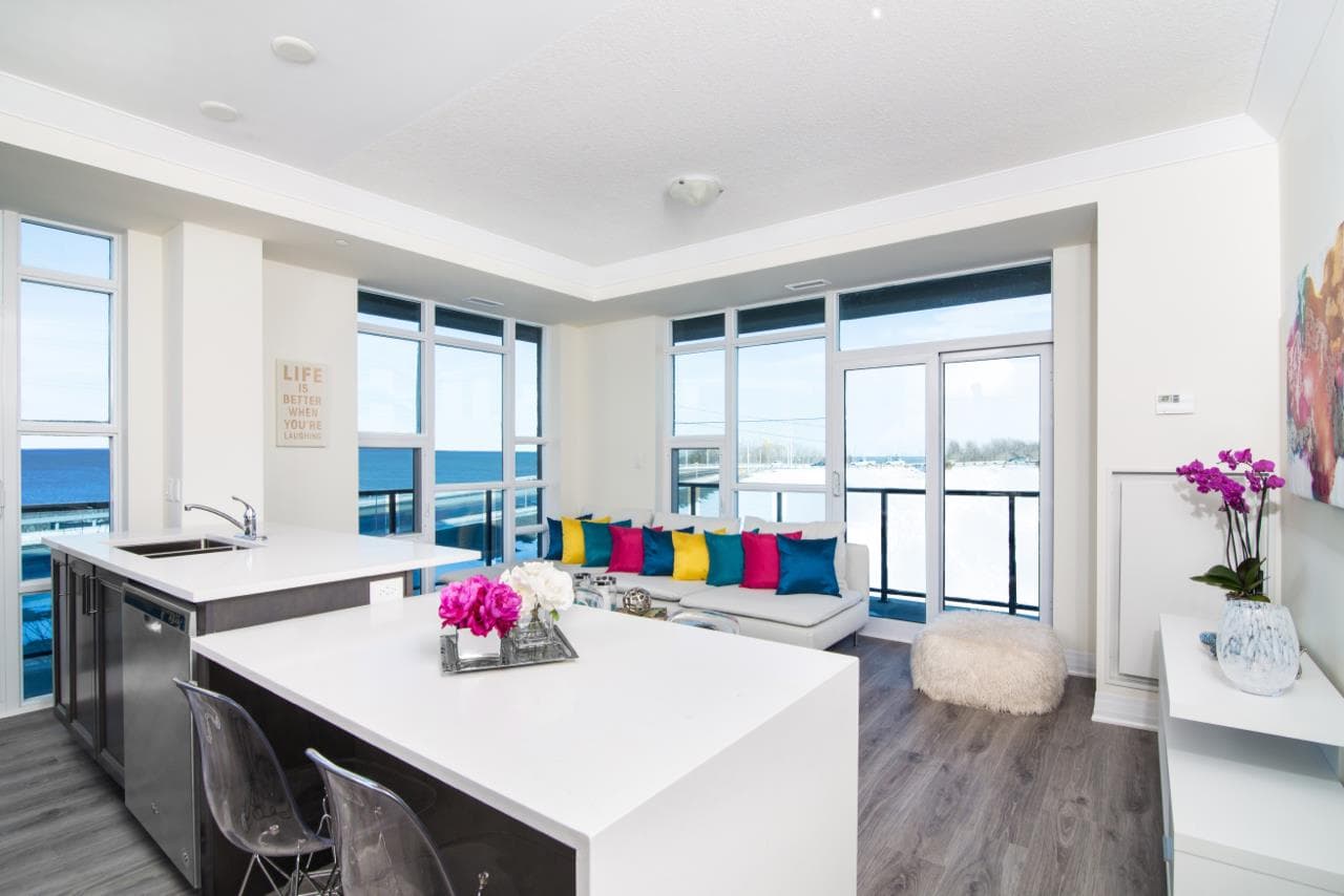 CoMo Condos - Image 9