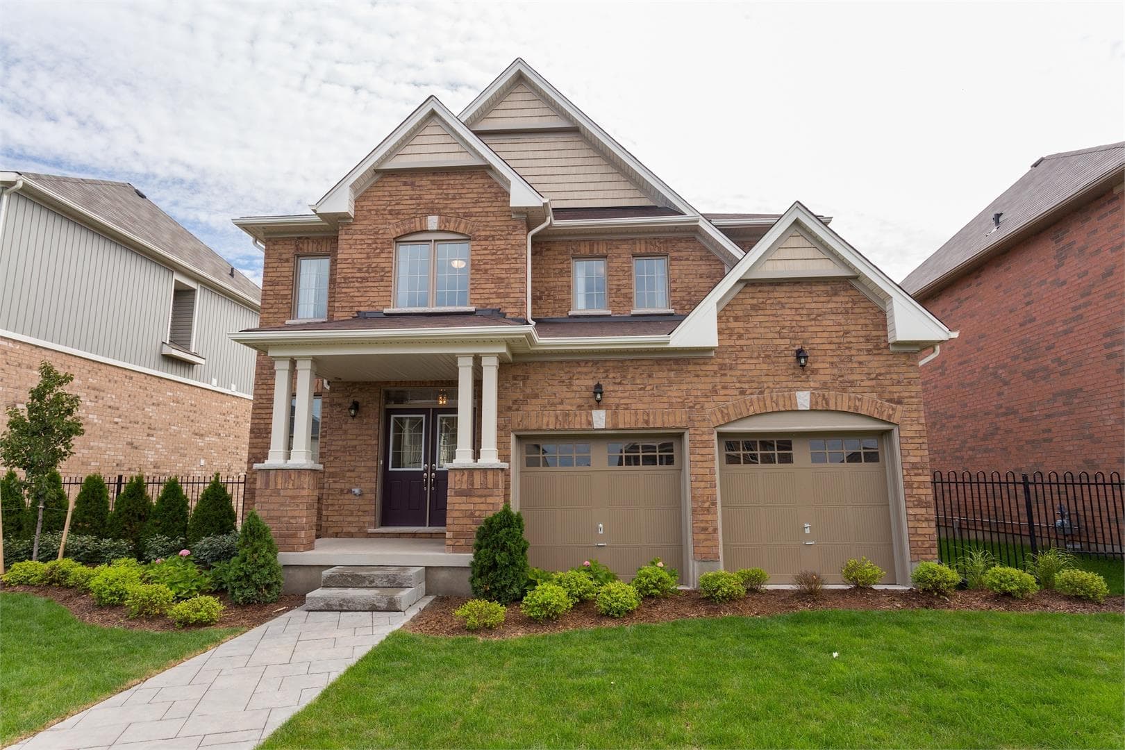 Empire Imagine Towns - Image 2