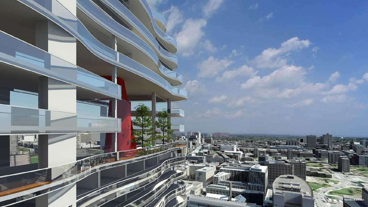 Le Peterson Condos - Image 1