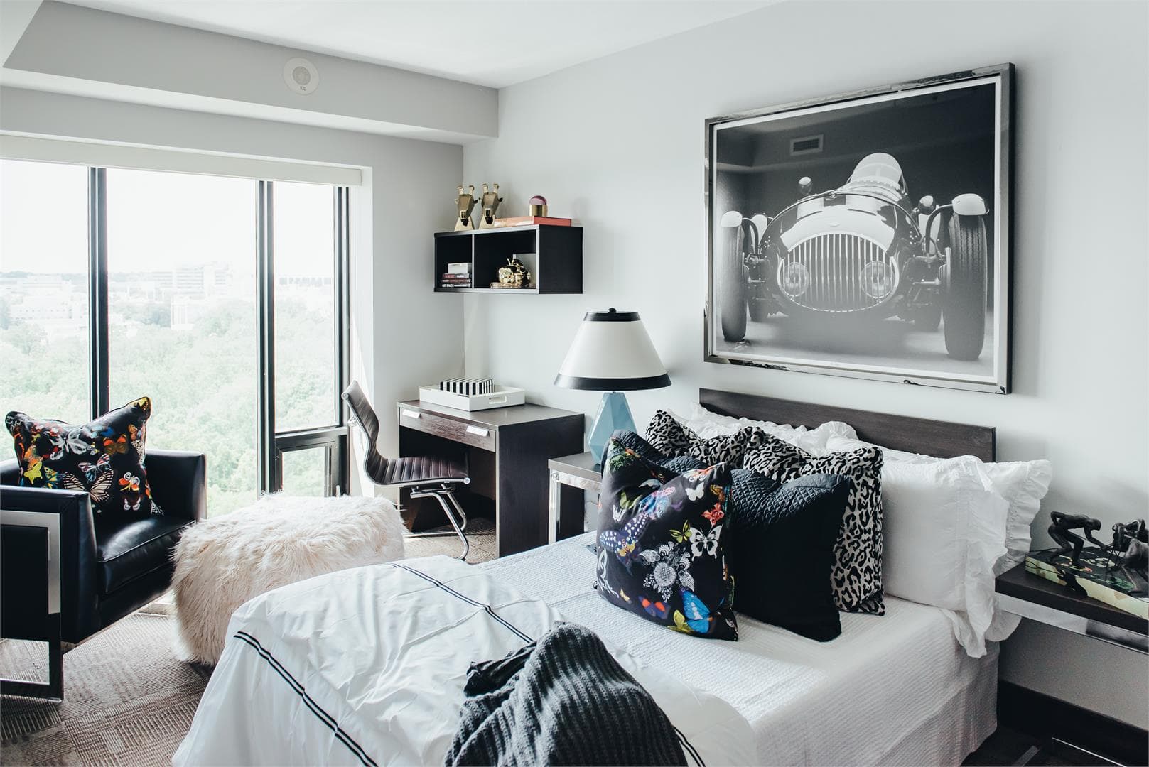 Society Condo Residences - Image 9