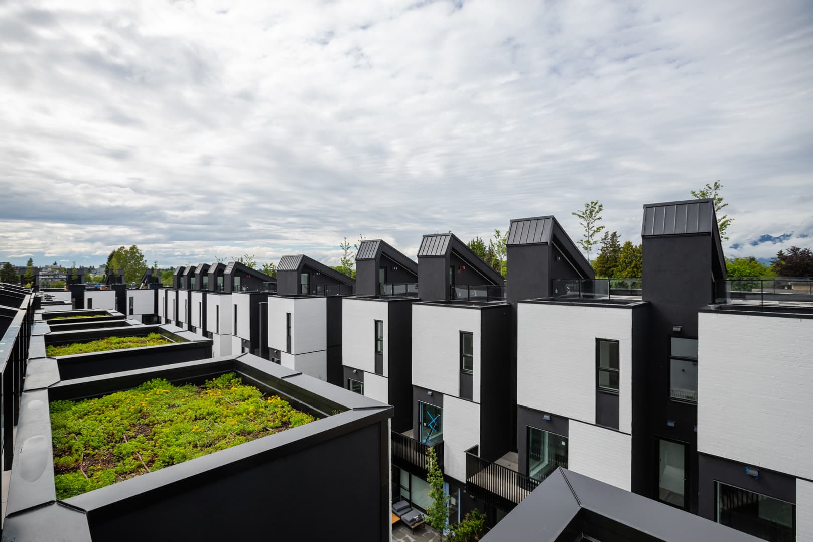 Just West Condos - Image 5