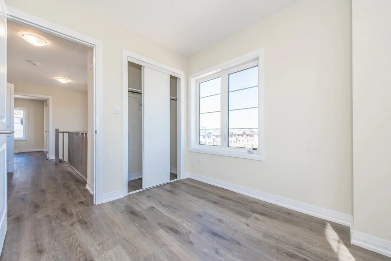 Empire Lush Towns - Image 19