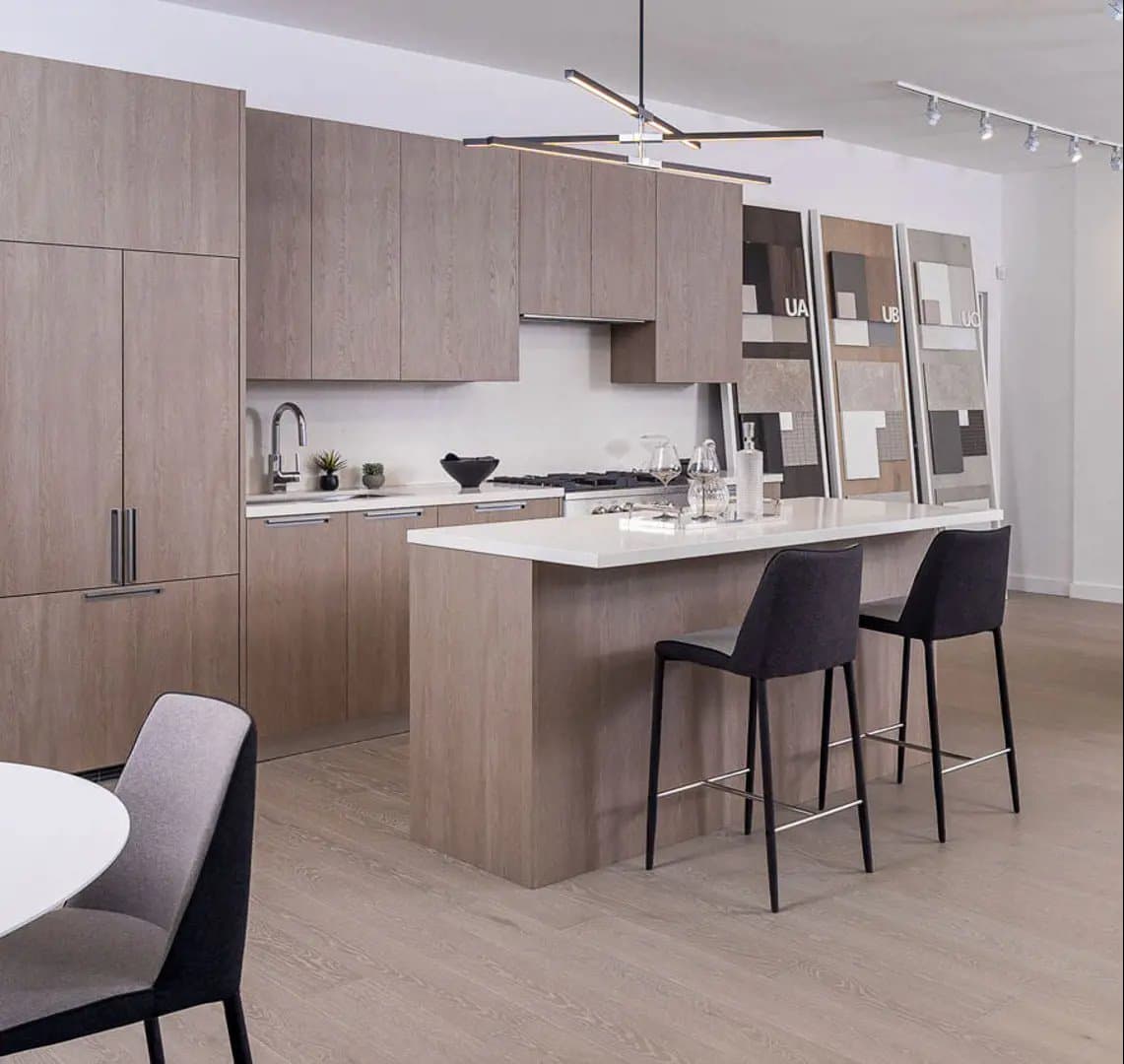 Kingsway Crescent Condos - Image 9