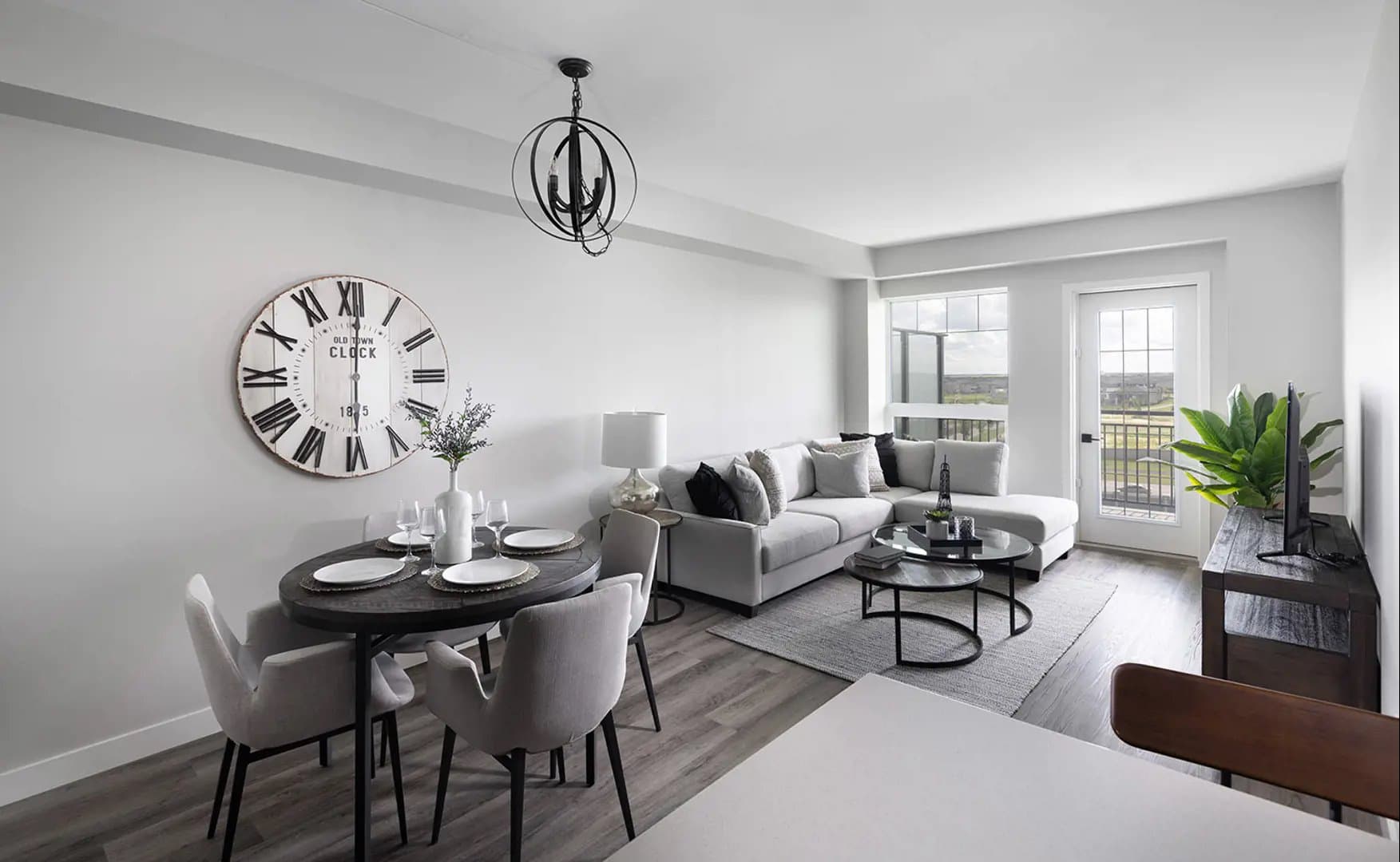 The Rise Phase 2 Condos - Image 14