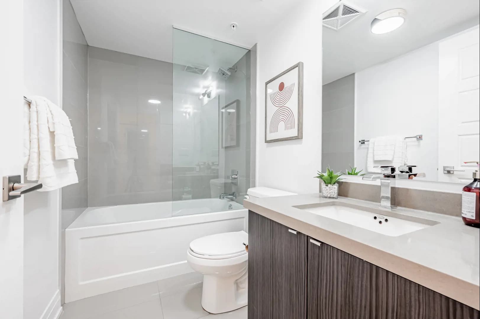 B-Line Condos - Image 14