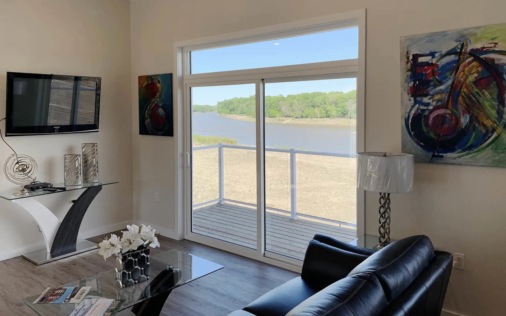 Le Parc I & II Condos - Image 3