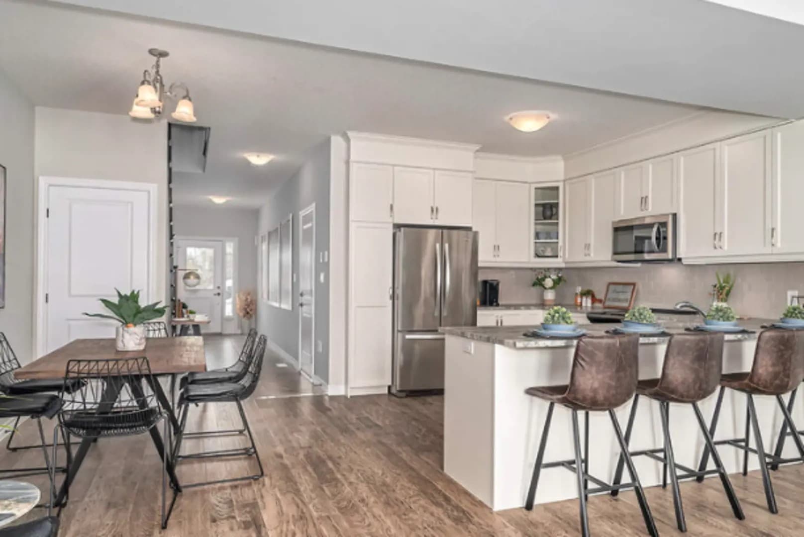 The Hive Towns - Image 5